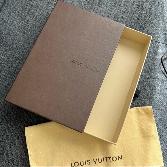 LOUIS VUITTON 3 piece gift box set - Picture 4 of 8